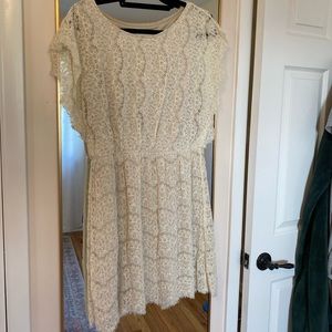 White Lace Short Sleeve Dress